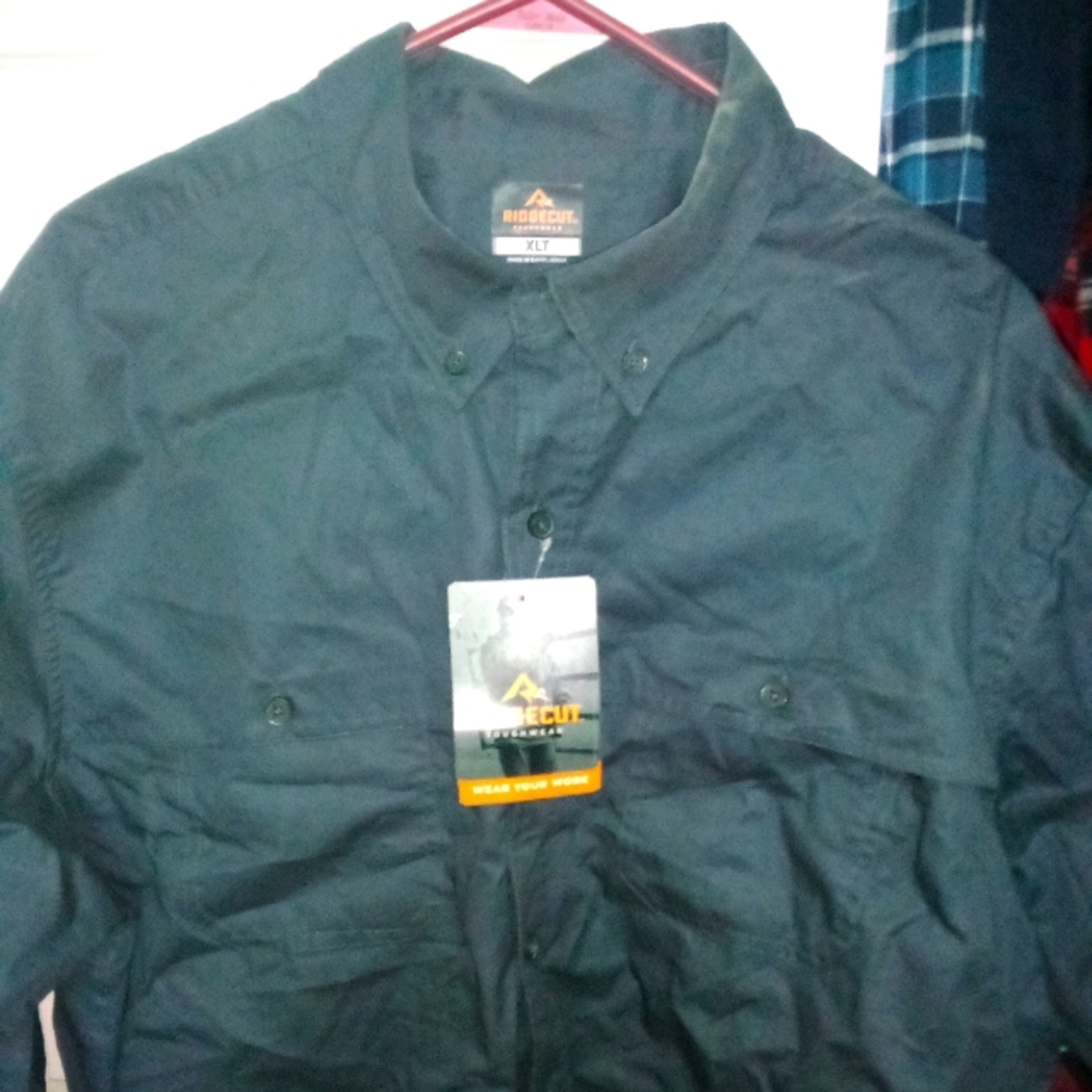 Men's XLT Rigid Long Sleeve Dress Shirt NWT